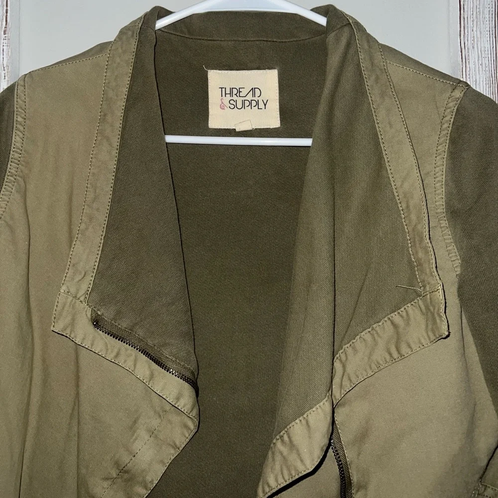 Jacket - Picture 3 of 5